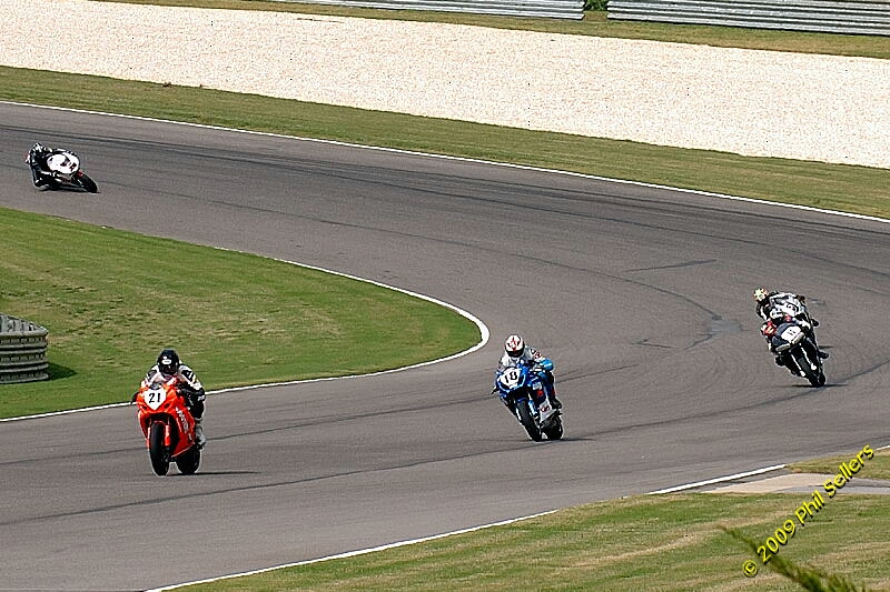 2009_am_superbike_04.jpg