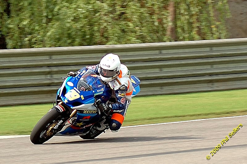2009_am_superbike_27 (312K)