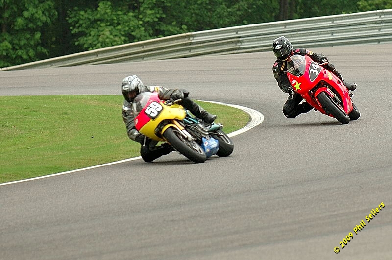 2009_moto-gt_02.jpg
