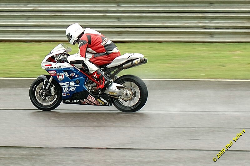 2009_moto-gt_48.jpg