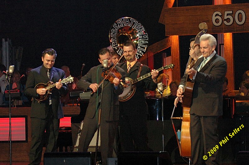 2009_Opry_29.jpg 126.6 KB