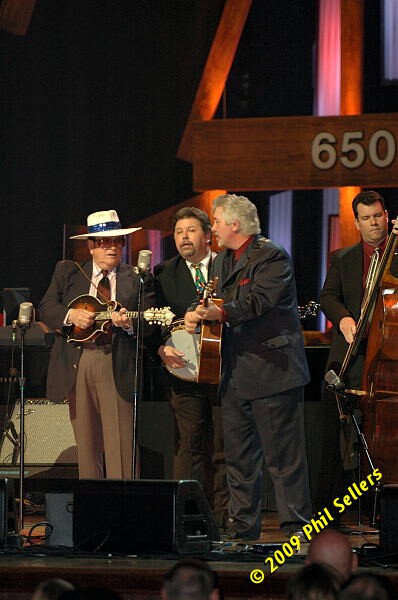 2009_Opry_36.jpg 64.3 KB