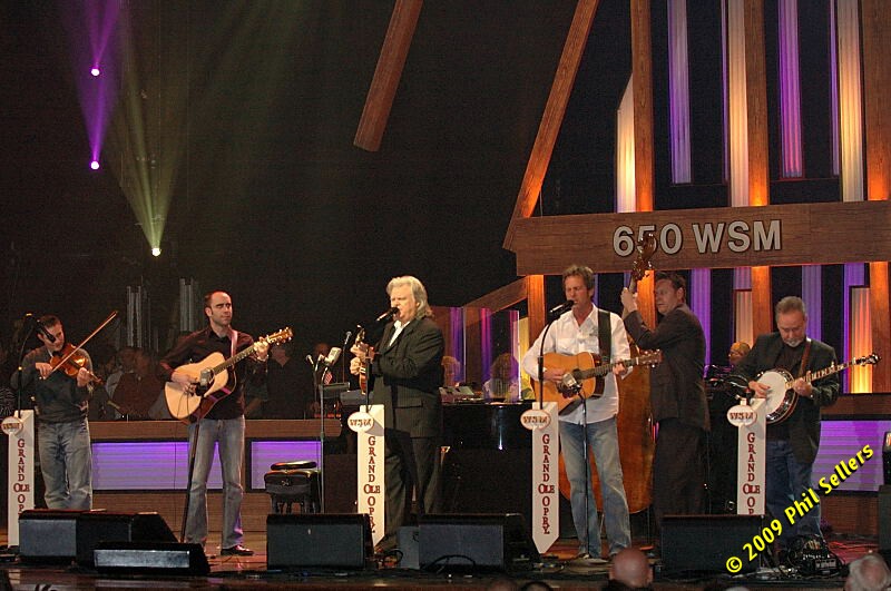 2009_Opry_43.jpg 124.7 KB