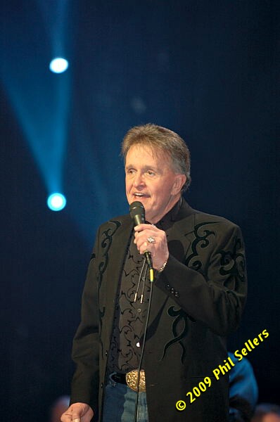 2009_Opry_57.jpg 43 KB